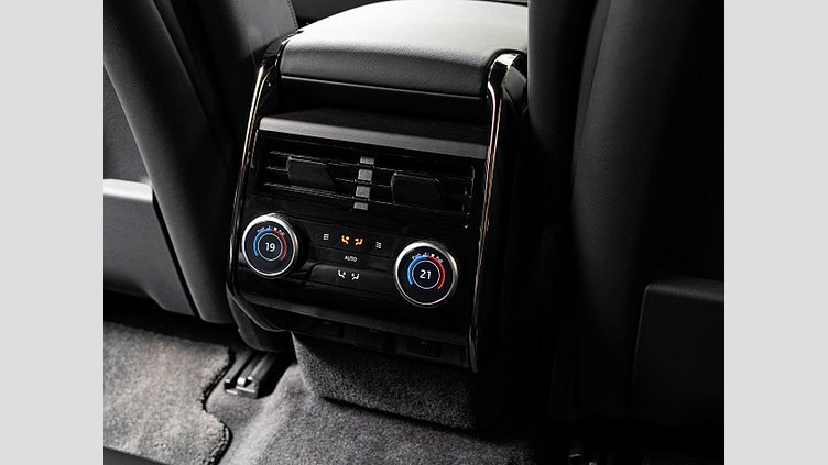 2023 認定中古車 Land Rover Range Rover Sport Santorini Black 3.0 litre i6D​ オートバイオグラフィー 