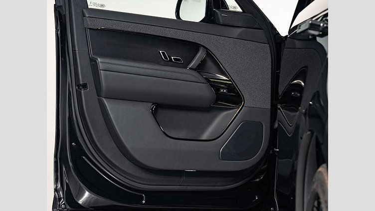 2023 認定中古車 Land Rover Range Rover Sport Santorini Black 3.0 litre i6D​ オートバイオグラフィー 