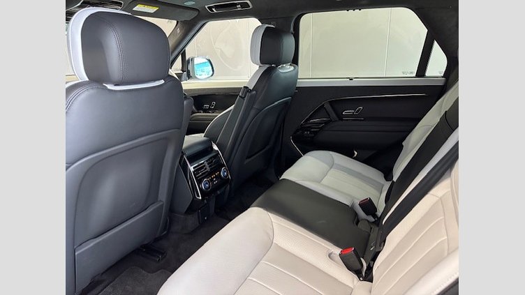 2024 認定中古車 Land Rover Range Rover Sport Carpathian Grey 3.0 litre i6D​ Autobiography