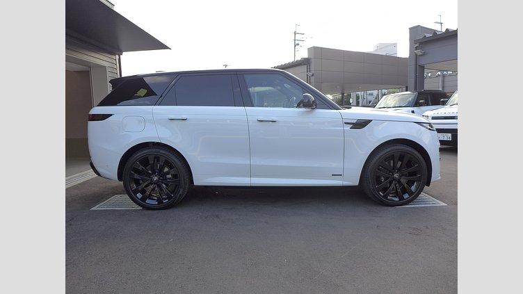 2024 認定中古車 Land Rover Range Rover Sport フジホワイト P550eプラグインハイブリッド（ガソリン） スタンダードホイールベース Autobiography
