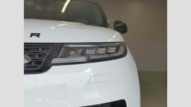 2024 認定中古車 Land Rover Range Rover Sport フジホワイト P550eプラグインハイブリッド（ガソリン） スタンダードホイールベース Autobiography