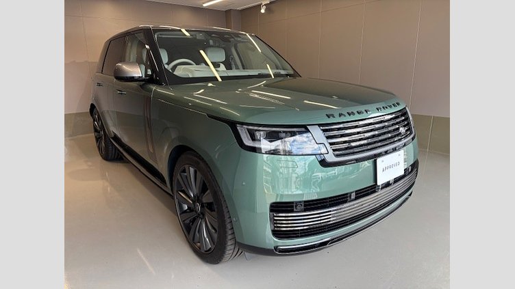 2024 認定中古車 Land Rover Range Rover BespokeGreen in gloss fnish SV　4.4L　V8　615PS SVビスポークバルモラルエディション