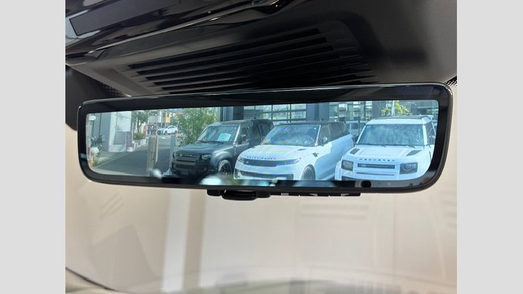 2024 認定中古車 Land Rover Range Rover BespokeGreen in gloss fnish SV　4.4L　V8　615PS SVビスポークバルモラルエディション