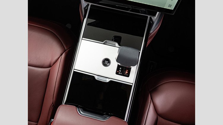 2024 認定中古車 Land Rover Range Rover シャラントグレイ D350 AWD MHEV（AT） スタンダードホイールベース Autobiography