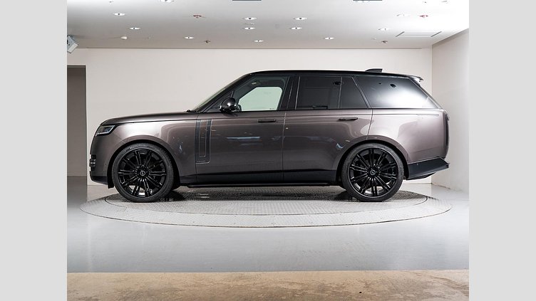 2024 認定中古車 Land Rover Range Rover シャラントグレイ D350 AWD MHEV（AT） スタンダードホイールベース Autobiography