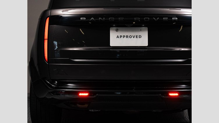 2024 認定中古車 Land Rover Range Rover シャラントグレイ D350 AWD MHEV（AT） スタンダードホイールベース Autobiography