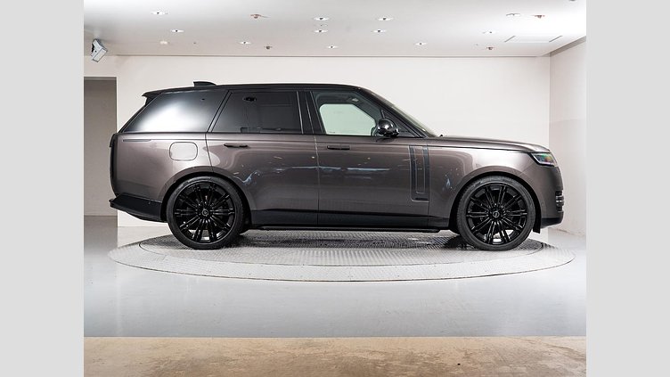 2024 認定中古車 Land Rover Range Rover シャラントグレイ D350 AWD MHEV（AT） スタンダードホイールベース Autobiography