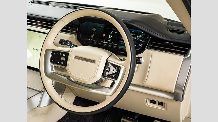 2024 認定中古車 Land Rover Range Rover アイシーホワイト - グロスフィニッシュ P550 AWD PHEV（AT） スタンダードホイールベース SV