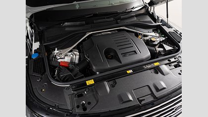 Range Rover 24