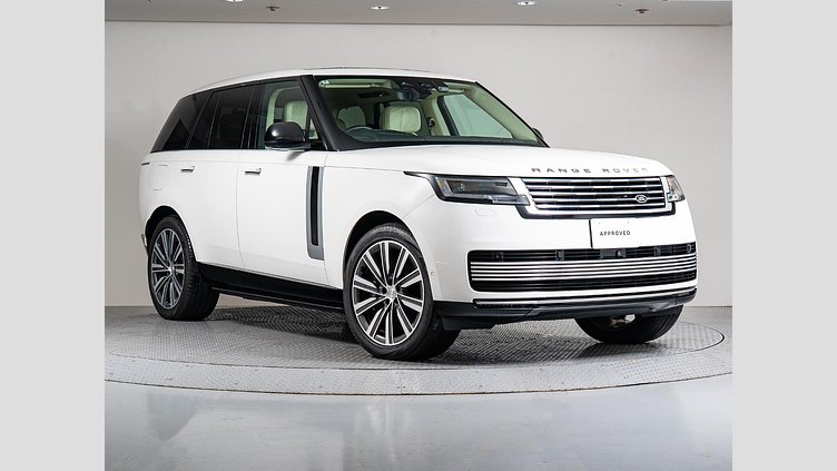 2024 認定中古車 Land Rover Range Rover アイシーホワイト - グロスフィニッシュ P550 AWD PHEV（AT） スタンダードホイールベース SV