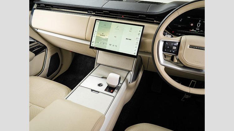 2024 認定中古車 Land Rover Range Rover アイシーホワイト - グロスフィニッシュ P550 AWD PHEV（AT） スタンダードホイールベース SV