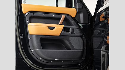 Defender 110 18