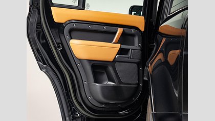Defender 110 26