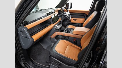 Defender 110 62