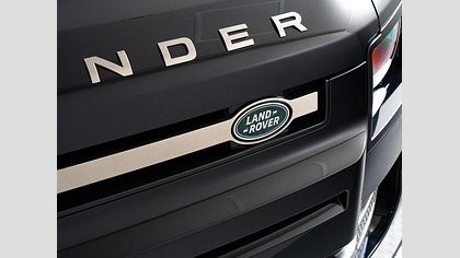 Defender 110 11