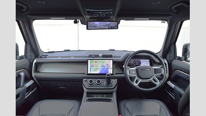 Defender 110 3
