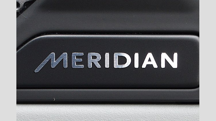 2023 認定中古車 Land Rover Defender 110 Gondwana Stone 3.0 litre i6D​ X-DYNAMIC HSE 5人