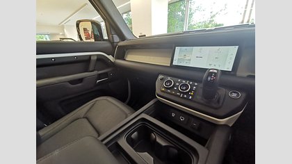 Defender 110 32