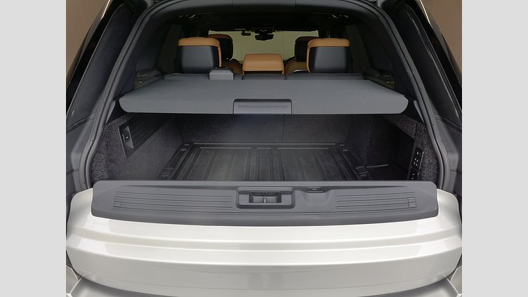 2021 認定中古車 Land Rover Range Rover アルバ 5.0リッターV8スーパーチャージド 525PS ガソリン スタンダードホイールベース FIFTY