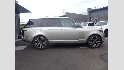 Range Rover 61
