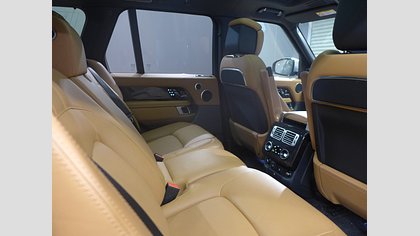 Range Rover 25