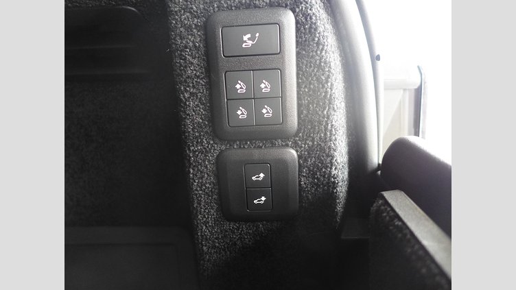 2021 認定中古車 Land Rover Range Rover アルバ 5.0リッターV8スーパーチャージド 525PS ガソリン スタンダードホイールベース FIFTY