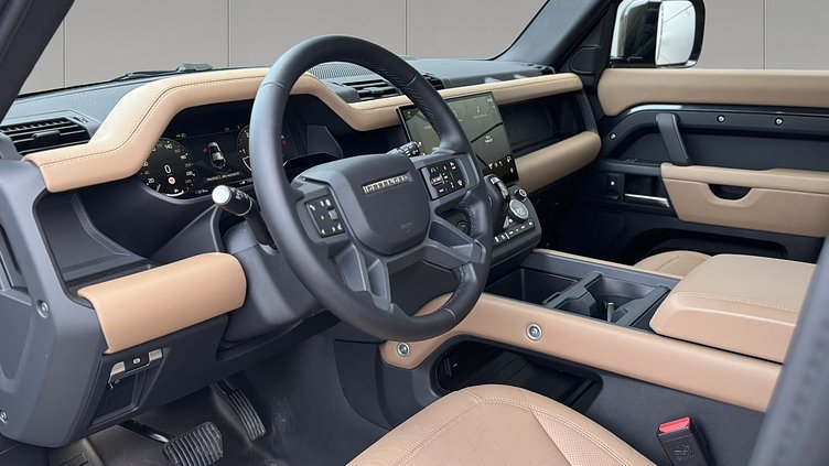 2025 Approved Land Rover Defender 110 Carpathian Grey D350 MHEV z silnikiem wysokoprężnym X-Dynamic HSE