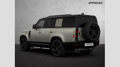 Defender 130 4