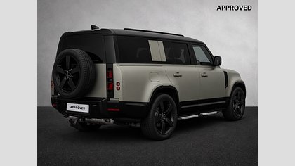 Defender 130 6