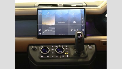 Defender 130 15