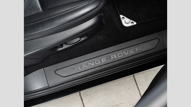 2020 認定中古車 Land Rover Range Rover Evoque サントリーニブラック P200 S　P200