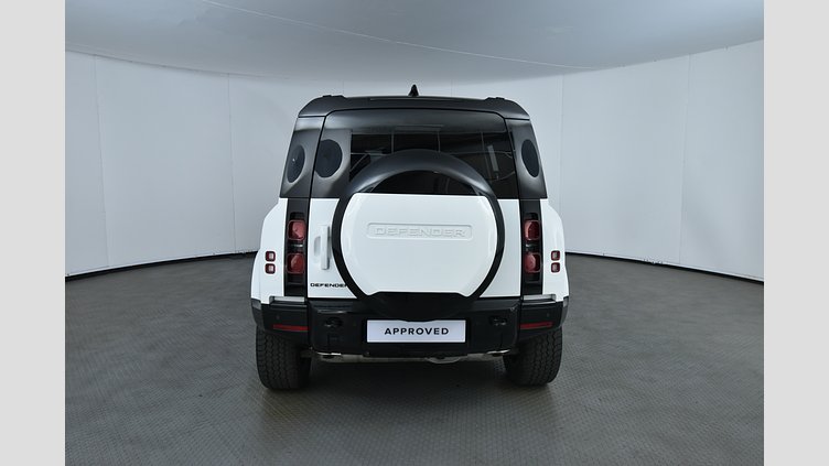 2025 Approved Land Rover Defender 110 Fuji White AutoMatic Land Rover Defender 110 D350 X-Dynamic HSE