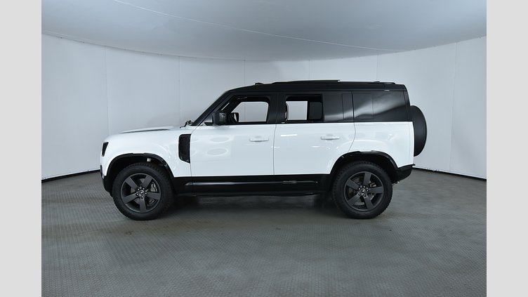 2025 Approved Land Rover Defender 110 Fuji White AutoMatic Land Rover Defender 110 D350 X-Dynamic HSE