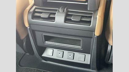 Defender 90 51