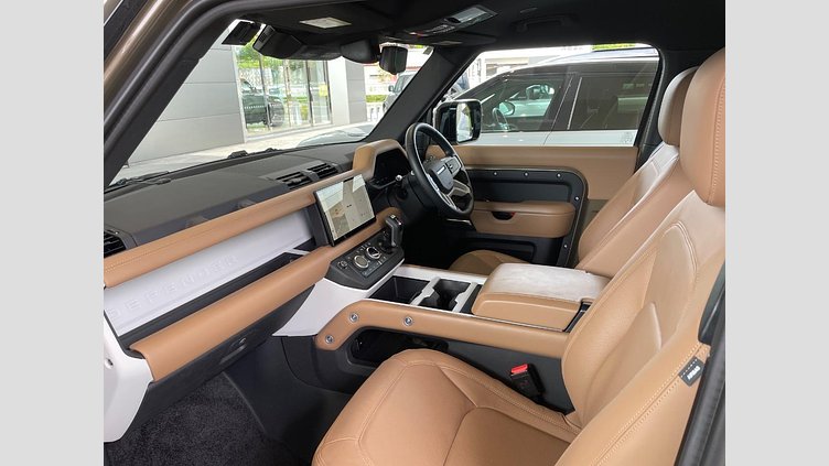 2025 認定中古車 Land Rover Defender 90 ゴンドワナストーン D350 ディーゼルマイルドハイブリッド X-Dynamic HSE