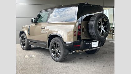 Defender 90 63