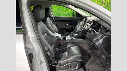 E-Pace 18