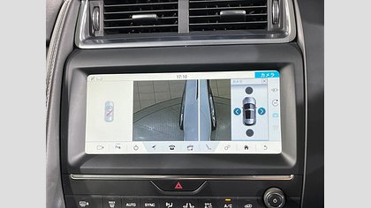 E-Pace 41