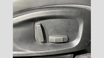 E-Pace 45