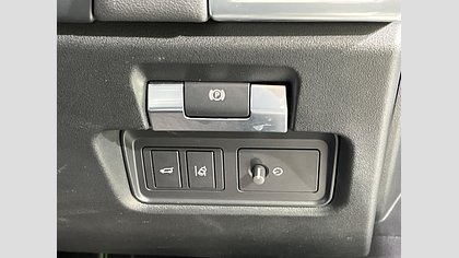 E-Pace 15