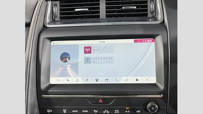 E-Pace 40