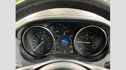 E-Pace 36