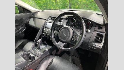 E-Pace 31