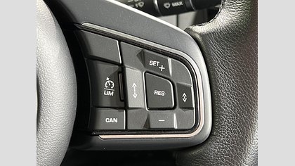 E-Pace 11