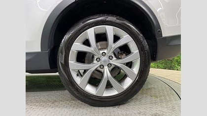 Discovery Sport 7