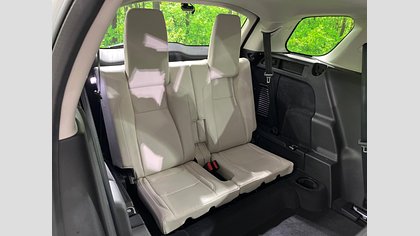 Discovery Sport 17