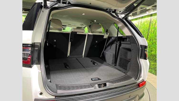 2023 認定中古車 Land Rover Discovery Sport フジホワイト D200 AWD（オートマチック）MHEV 標準ホイールベース SE