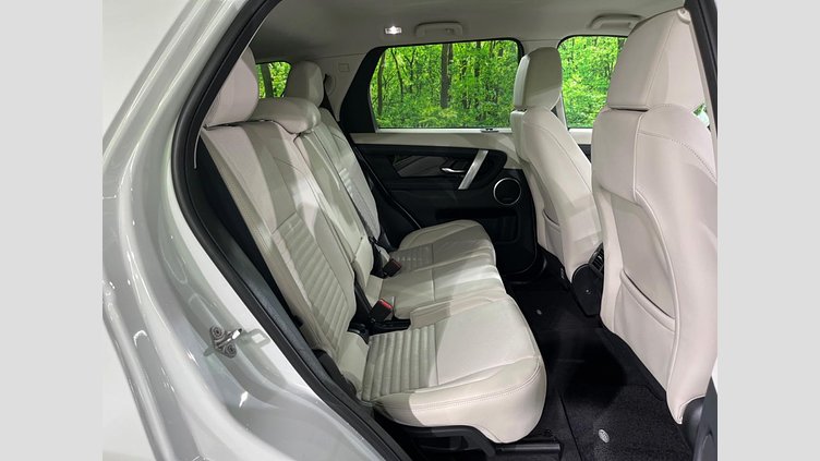 2023 認定中古車 Land Rover Discovery Sport フジホワイト D200 AWD（オートマチック）MHEV 標準ホイールベース SE