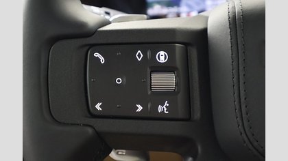 Defender 110 23
