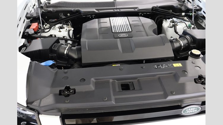 2025 認定中古車 Land Rover Defender 110 フジホワイト P525 ガソリン V8